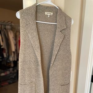 Sweater vest size small
